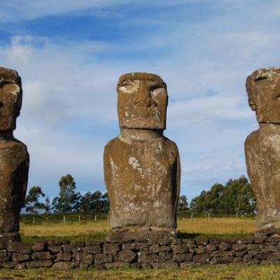 Les Moai de Rapa Nui